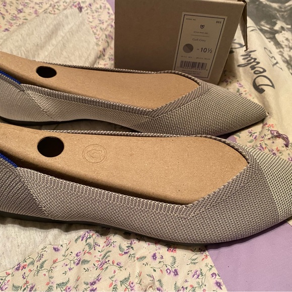 Rothy's Shoes - Rothy’s gull grey points size 10.5